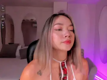 HaleyGreen  live sex cam