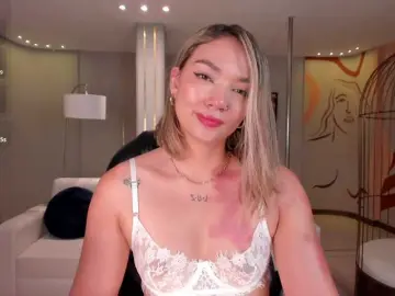 HaleyGreen  live sex cam