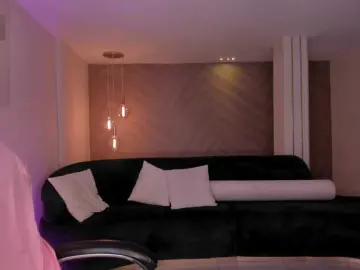 HaleyGreen  live sex cam