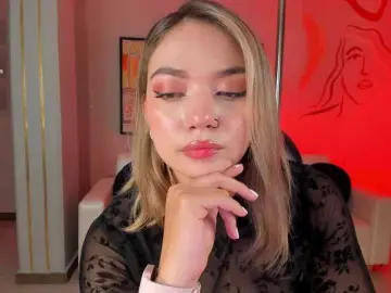 HaleyGreen  live sex cam