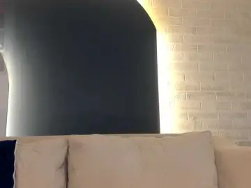HaleyGreen  live sex cam