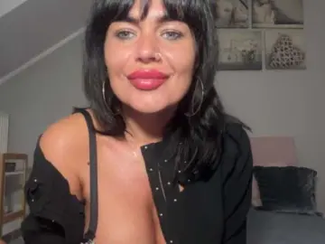 LUSTjenny  live sex cam
