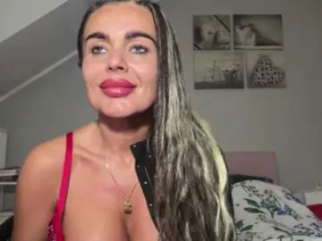LUSTjenny  live sex cam