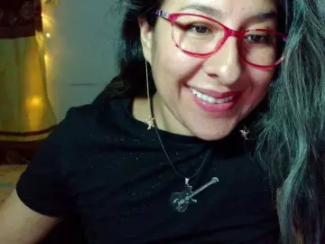 Malishka19  live sex cam