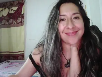 Malishka19  live sex cam