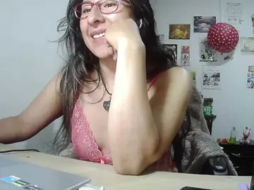 Malishka19  live sex cam