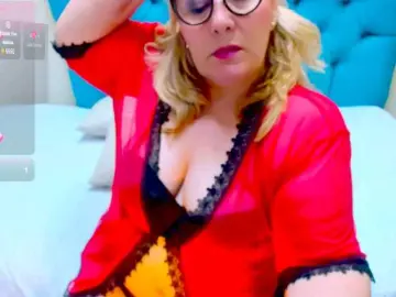 Nayla-Garner  live sex cam