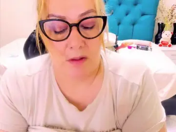 Nayla-Garner  live sex cam