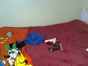 PetiteKitty  live sex cam