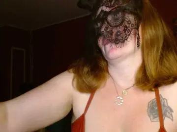 Petitoiseaucoquine  live sex cam