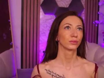 RubyFever  live sex cam