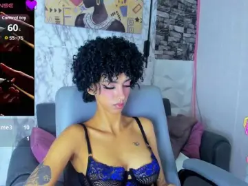 Queencuarxxo  live sex cam