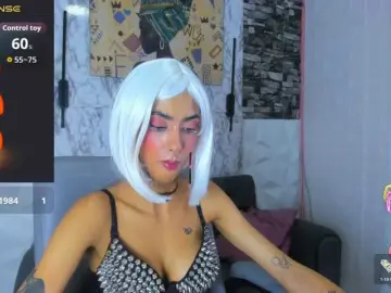 Queencuarxxo  live sex cam