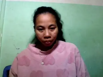 Aluciah1a  live sex cam