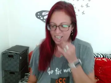 LadyHellene  live sex cam