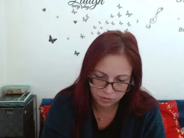 LadyHellene  live sex cam