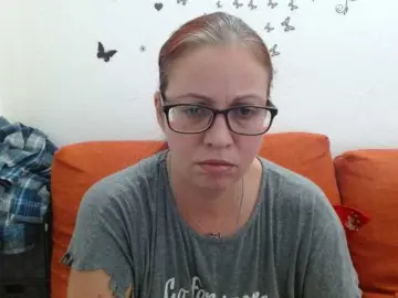 LadyHellene  live sex cam