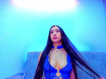 Niki-White  live sex cam