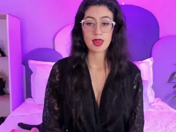 SophieGomez2  live sex cam