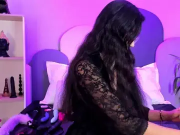 SophieGomez2  live sex cam