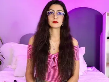 SophieGomez2  live sex cam