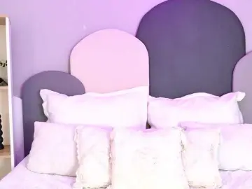 SophieGomez2  live sex cam