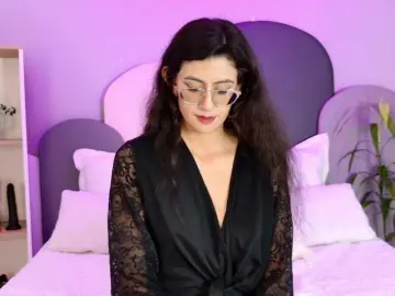 SophieGomez2  live sex cam