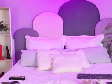 SophieGomez2  live sex cam