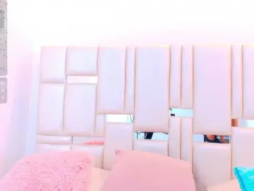 Estrellaa-suarez  live sex cam
