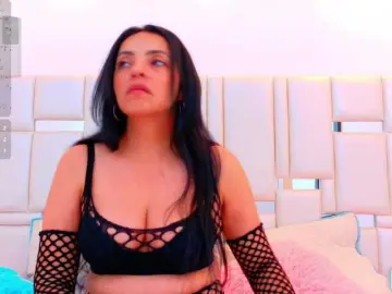 Estrellaa-suarez  live sex cam