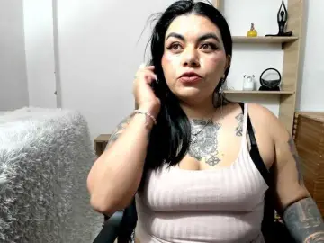 Karlagreen  live sex cam