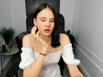 AlicePertim  live sex cam