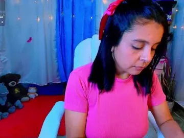 Danielasew  live sex cam