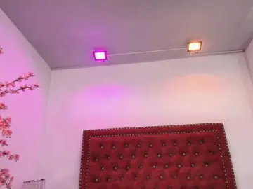 Daphne-glass  live sex cam