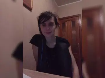 Hellenalonenochka  live sex cam