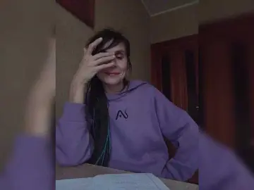 Hellenalonenochka  live sex cam