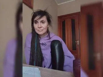 Hellenalonenochka  live sex cam