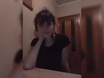 Hellenalonenochka  live sex cam