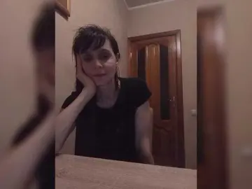 Hellenalonenochka  live sex cam