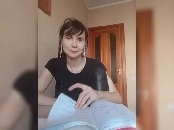 Hellenalonenochka  live sex cam