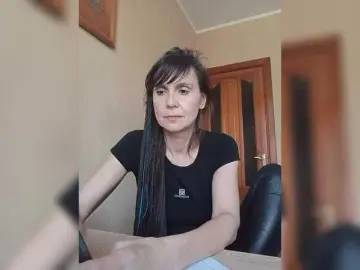 Hellenalonenochka  live sex cam