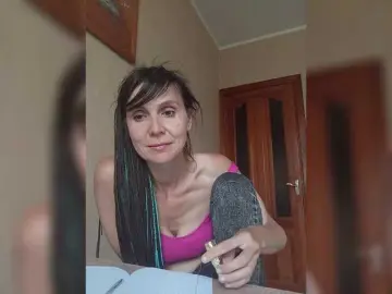 Hellenalonenochka  live sex cam