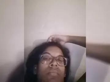 IndianBeaut  live sex cam