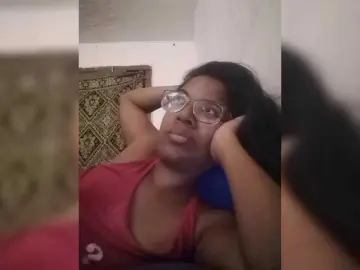 IndianBeaut  live sex cam