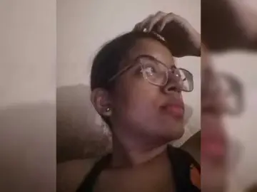 IndianBeaut  live sex cam