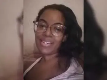 IndianBeaut  live sex cam