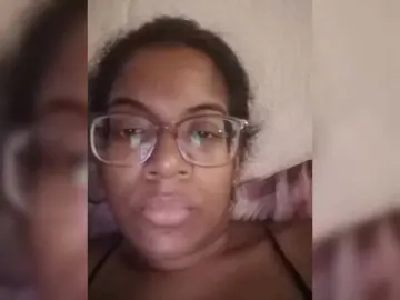 IndianBeaut  live sex cam