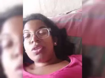 IndianBeaut  live sex cam