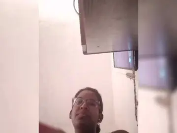 IndianBeaut  live sex cam