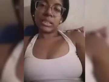 IndianBeaut  live sex cam